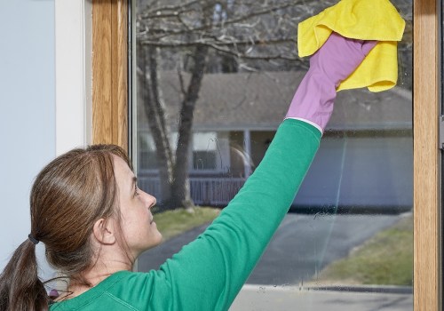 Interior Window Washing: Professional and Eco-Friendly Options for a Clean Space